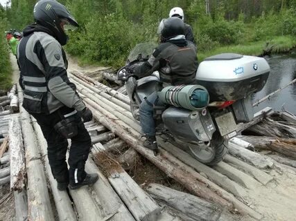 Мотоциклист нога