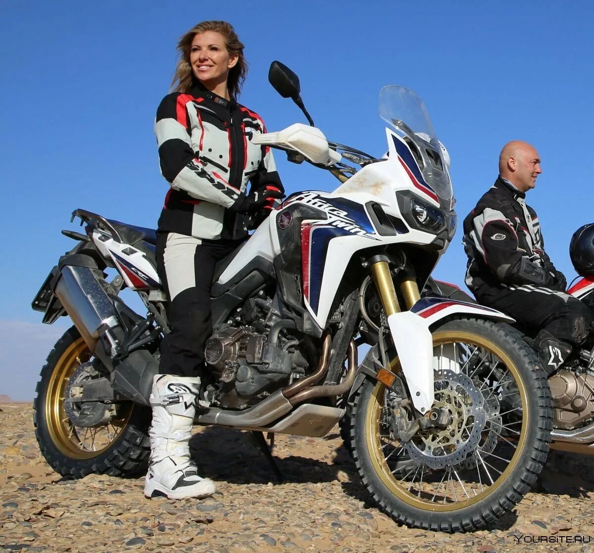 Турэндуро Honda Africa. Honda Africa Twin. Мотоцикл Африка Твин. Турэндуро мотоциклы Хонда Африка Твин.