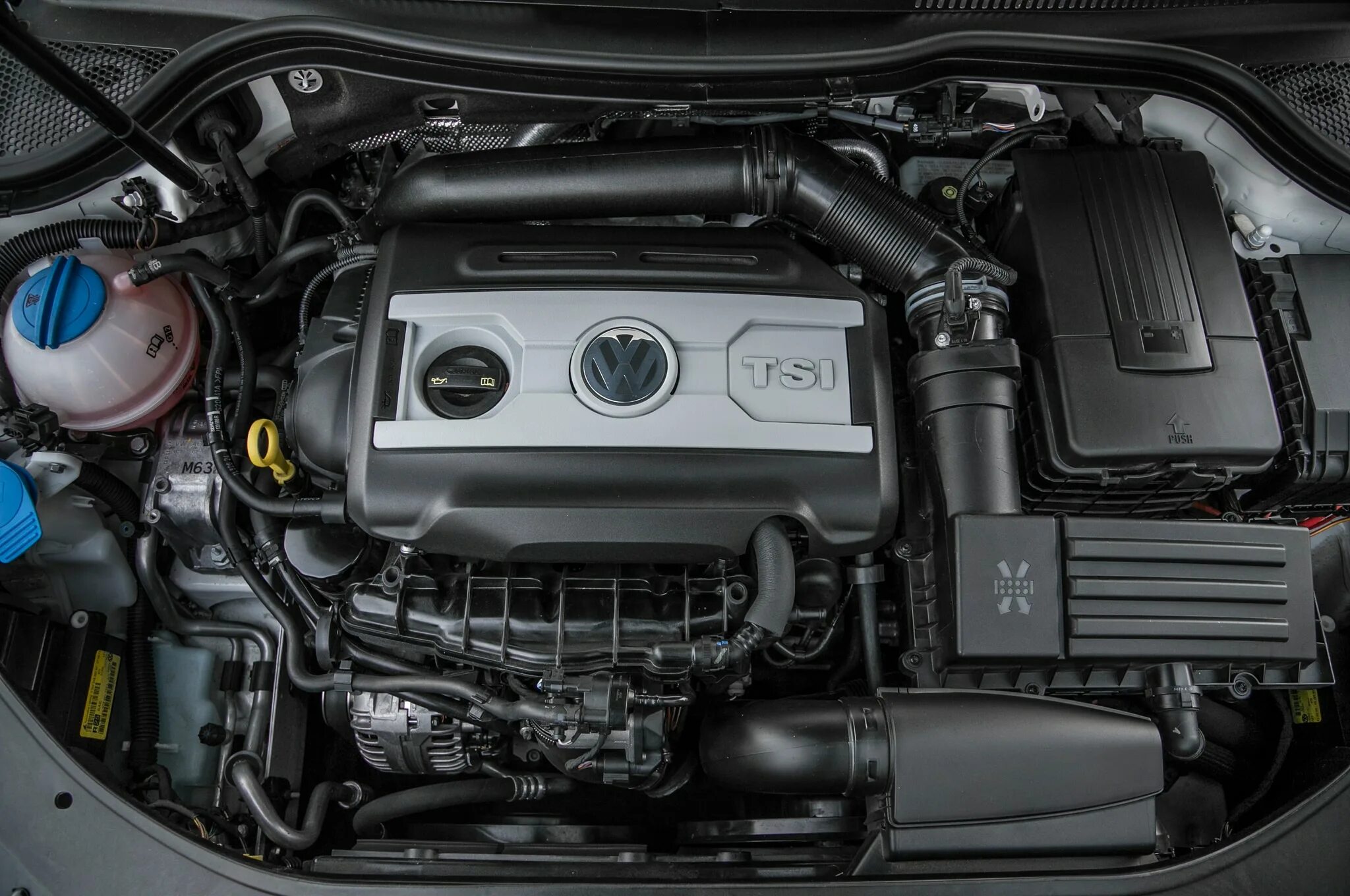 Масло пассат б6 1.8 tsi. Двигатель volkswagen passat cc 1.8. двигатель фольксваген пассат сс 1.8 tsi. volkswagen ss tsi 1.8 мотор. мотор пассат сс 2,0.