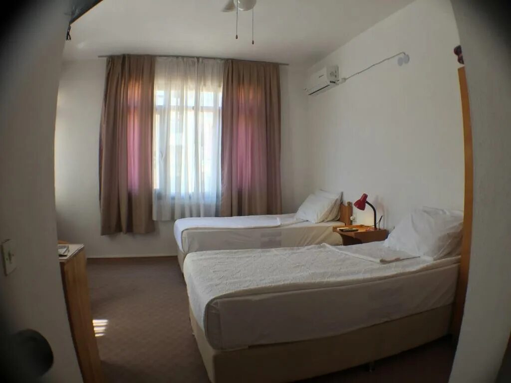 Гранд отель клуб. Sunis efes royal palace resort spa. Palm wings ephesus beach resort 5. Hotel efes. Roof family suite land view maxx royal план номера.