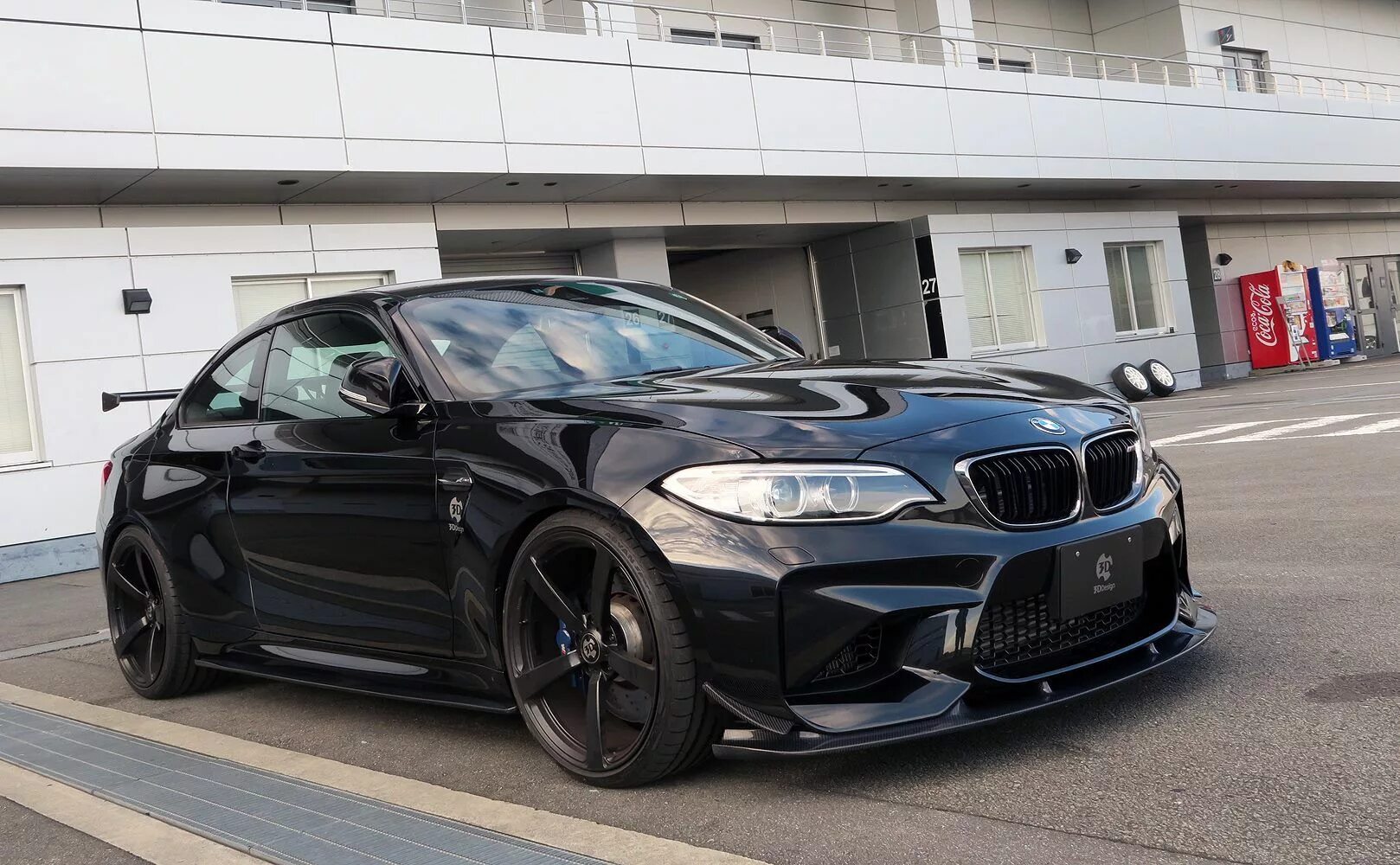 Bmw m обвес. BMW m2 f87. BMW m2 черная. BMW m2 в обвесе. BMW m2 f87 Black.