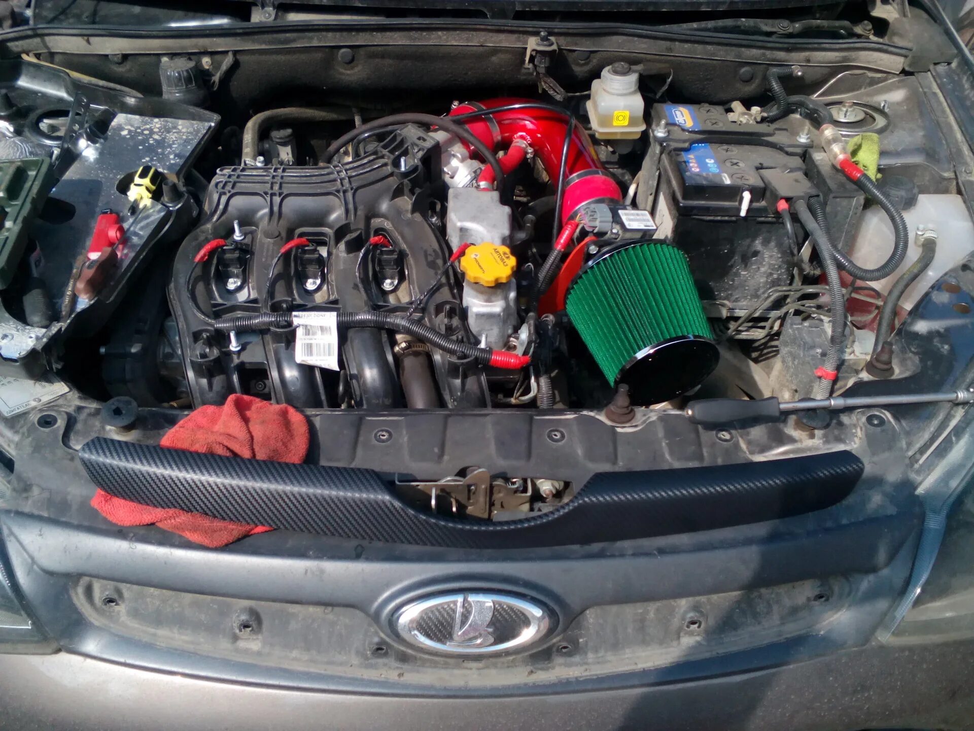 Фильтр хонда s2000. Впуск калина 2. Honda s2000 холодный впуск. Холодный впуск калина 1. Холодный впуск калина 2 спорт.