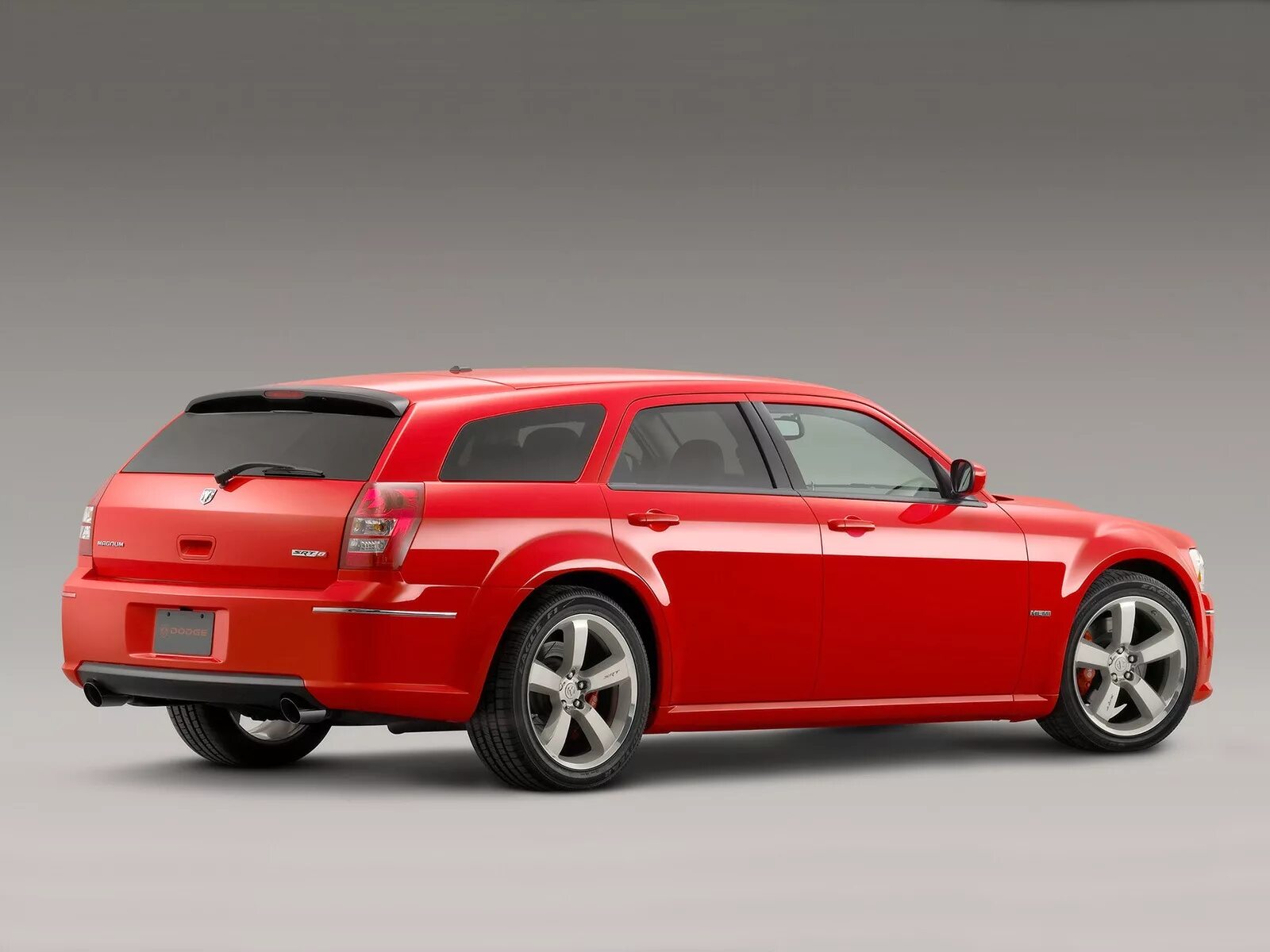 Додж магнум универсал. Dodge magnum. Dodge универсал. Dodge magnum. Dodge magnum универсал srt.