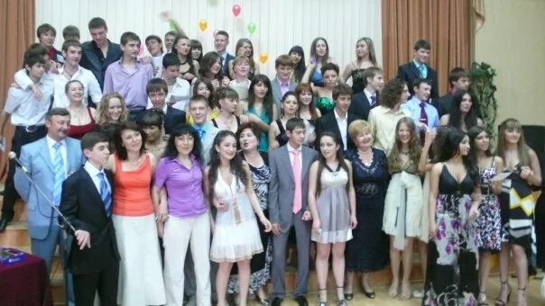 Выпуск 144. Школа 144 казань. шк 144 выпуск 2000. шк 144 выпуск 2000 самара. москва школа 780 11б 2000 выпуск.