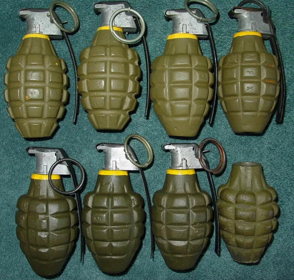 Граната стоит. Осколочно фугасная граната. граната м16. граната м-75. l-109 граната.
