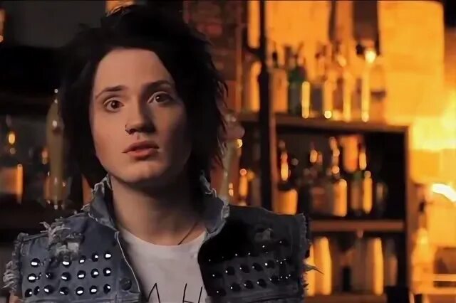 Let me in drag me. Денис шафоростов 2025. шафоростов drag me out. drag me out вокалист. denis stoff drag me out.