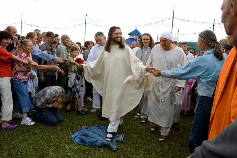 Успенский храм в с. Церковь лиговской старообрядческой общины. Старообрядческая вера поморцы. Община виссариона в красноярском. Старообрядческая поморская община.