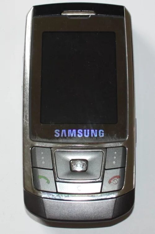 Samsung gt b2710. А 700 самсунг старый. Покажи старый самсунг. Samsung старые телефоны. Покажи старый самсунг.