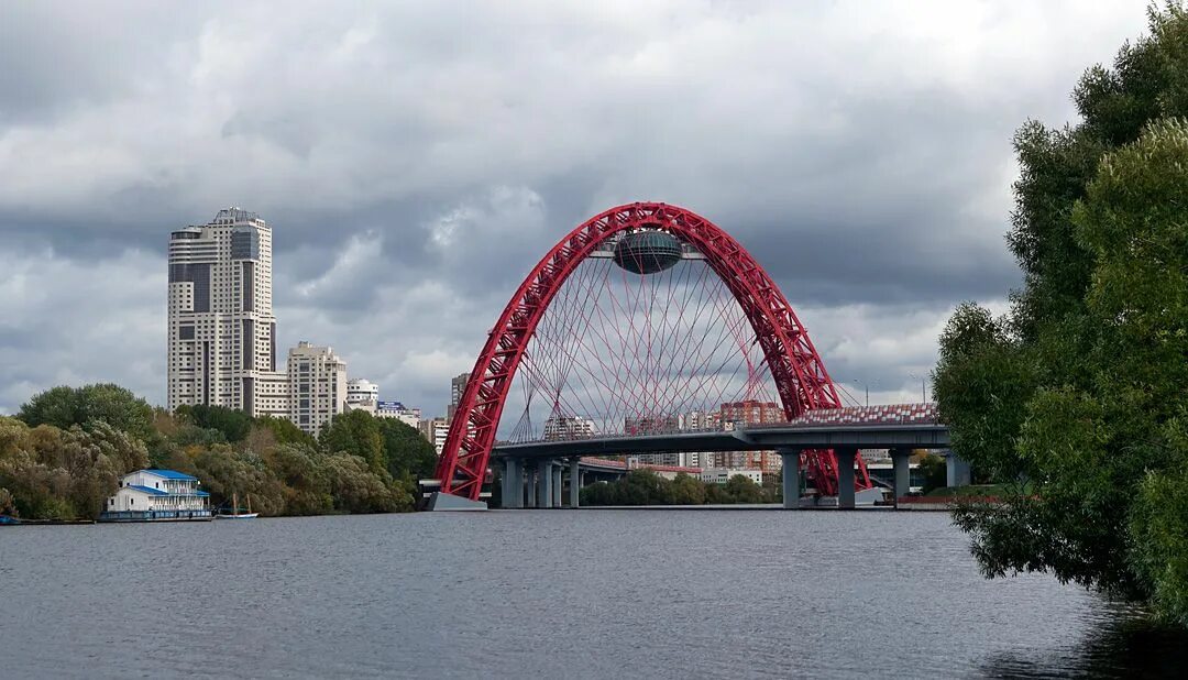 Россия москва строгино. Мост Щукино Строгино. Строгинский мост Строгино. Мост Строгино серебряный Бор. Строгинская Пойма живописный мост.