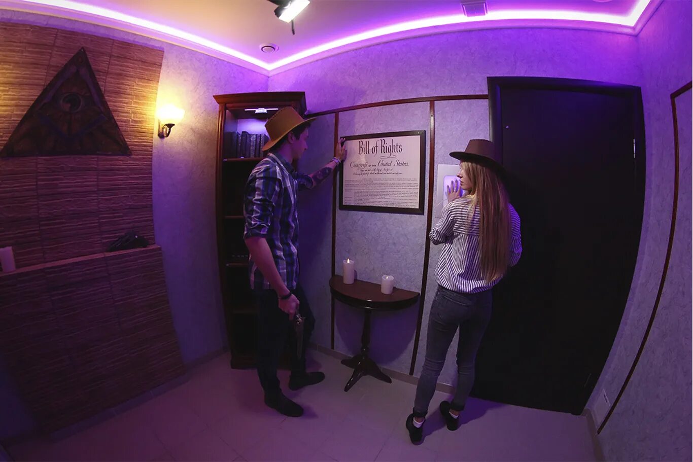 Квест kara (кара) в саратове фото. Дом на окраине квест. Каре квест. Квест на чернышевского саратов. Квесты саратов.