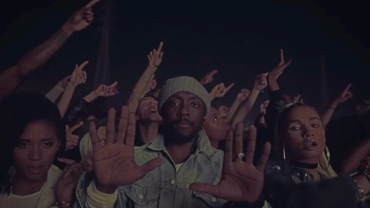 I am a boy. I am boys and girls. Will i be covered if my airline goes bust?. Will. I.