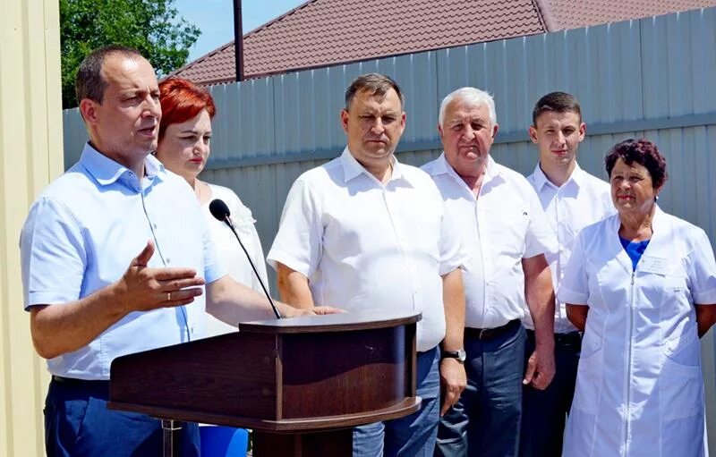 Погода г кореновск. Агро плюс город Кореновск. Погода в Кореновске. Депутаты и г.Кореновск. Кореновск, районный архив.