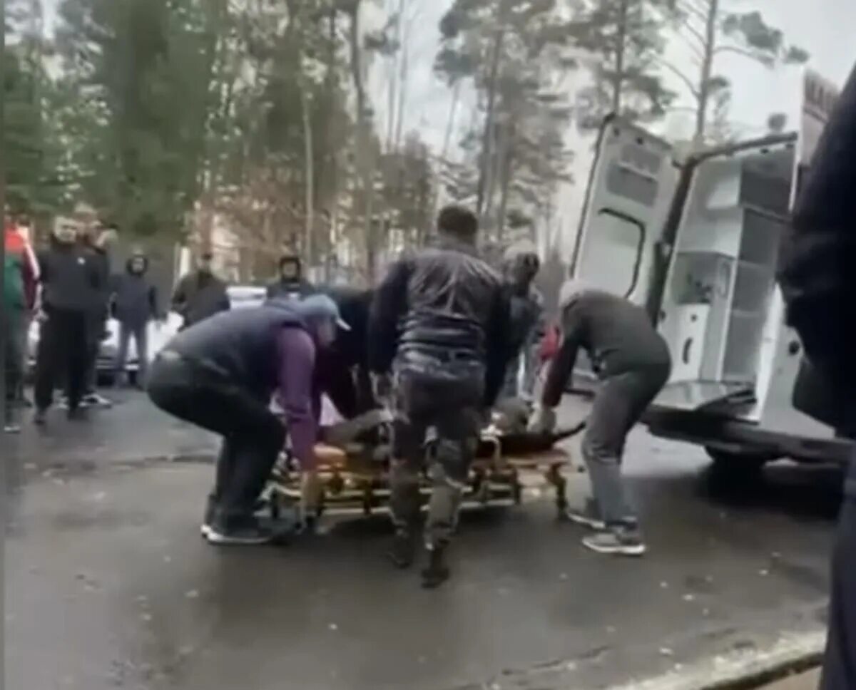 Нападение на начальника. Стрельба в военкомате Усть Илимска. Усть Илимск стрельба в школе. Усть-Илимск стрелял в военкомат.