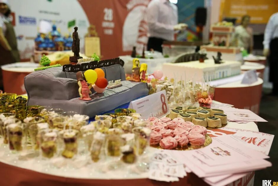 шедевры кондитерского искусства на тему осени. кондитерский шедевр. любомирия торты иркутск. дзержинского 32 кондитерский магазин. Liberge кондитерские шедевры.