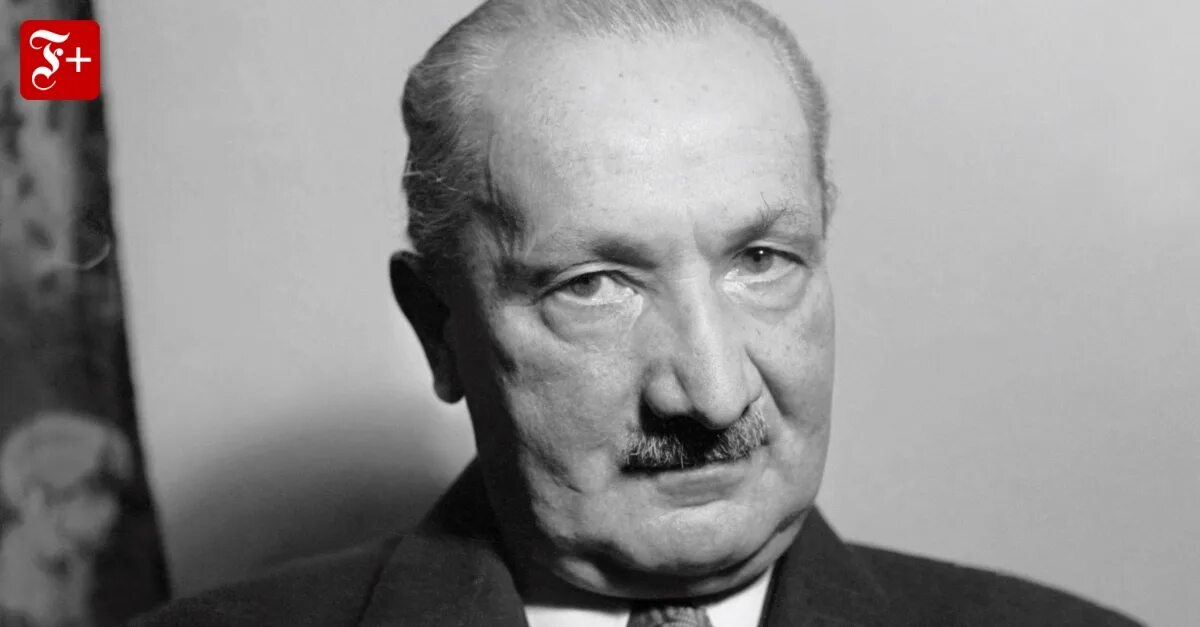 Эльфрида хайдеггер. Heidegger hell. Хайдеггер портрет. Байройтер хель (bayreuther hell). Heidegger hell.
