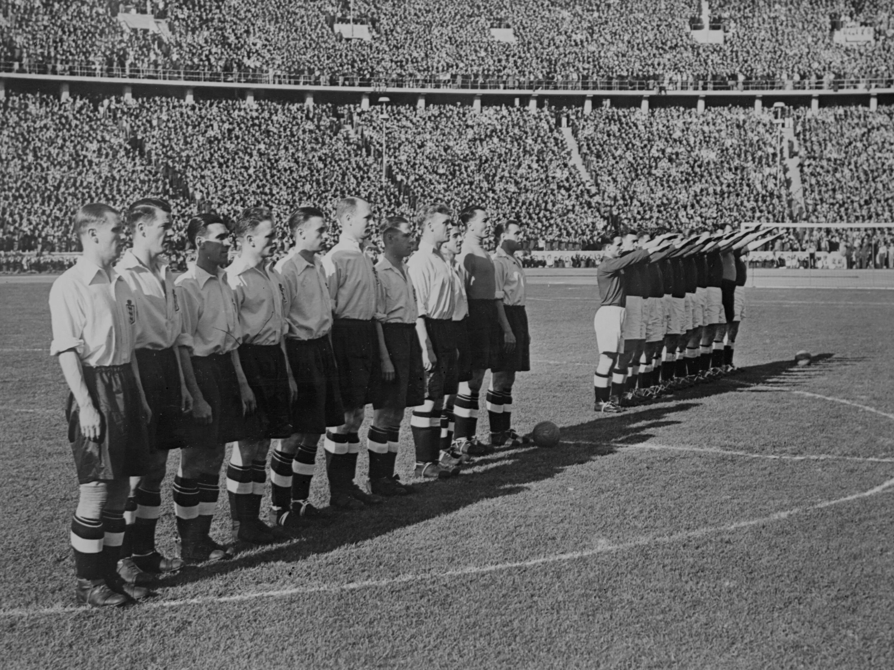Англия 1938 год. Сборная англии по футболу 1938.