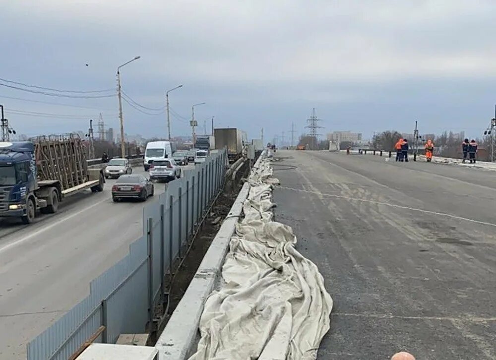 Почему сегодня перекрыты мосты