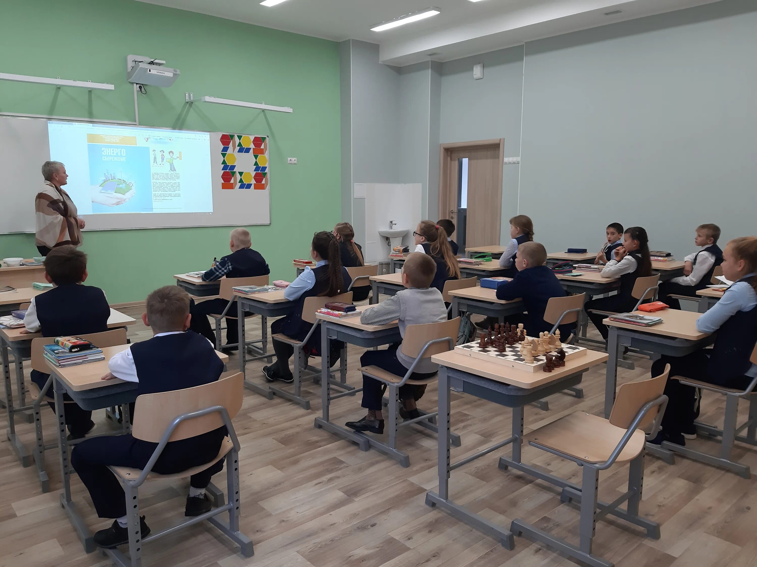 мбоу петропавловская сош муромцевского района. мбоу петропавловка фото. петропавловская сош школа. тамара владимировна учитель биологии кронштадт. мбоу петропавловская сош.