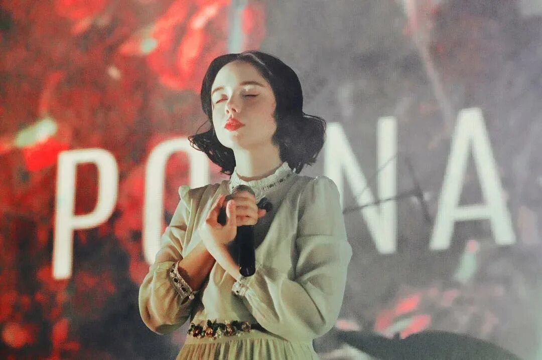 Девочка и море polnalyubvi текст. Марина демещенко polnalyubvi. polnalyubvi певица. певица марина демещенко. марина демещенко polnalyubvi стиль.