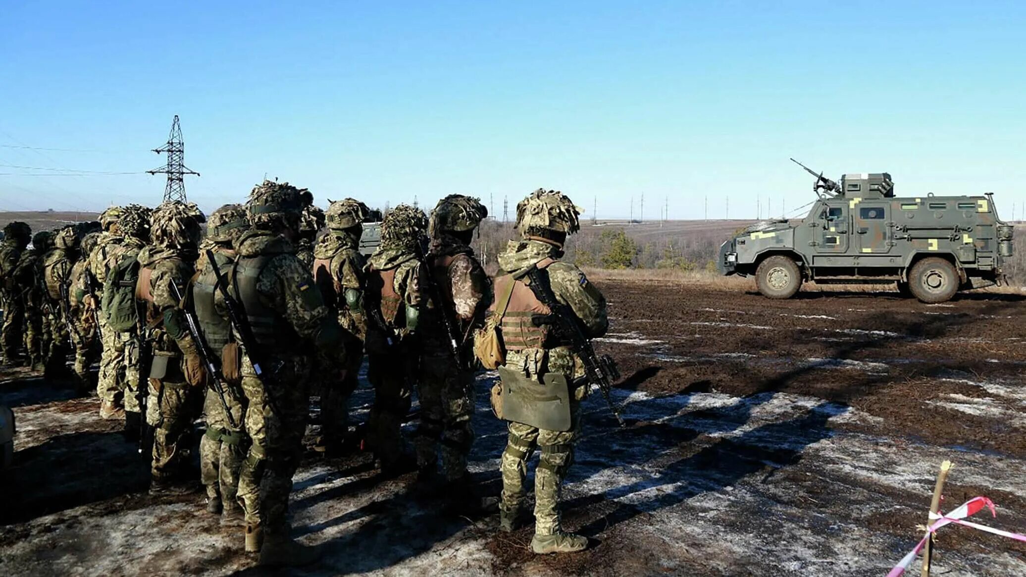 Нападение всу сегодня. Военные учения. Армия Украины. Украинские войска. Украинские военные фото.