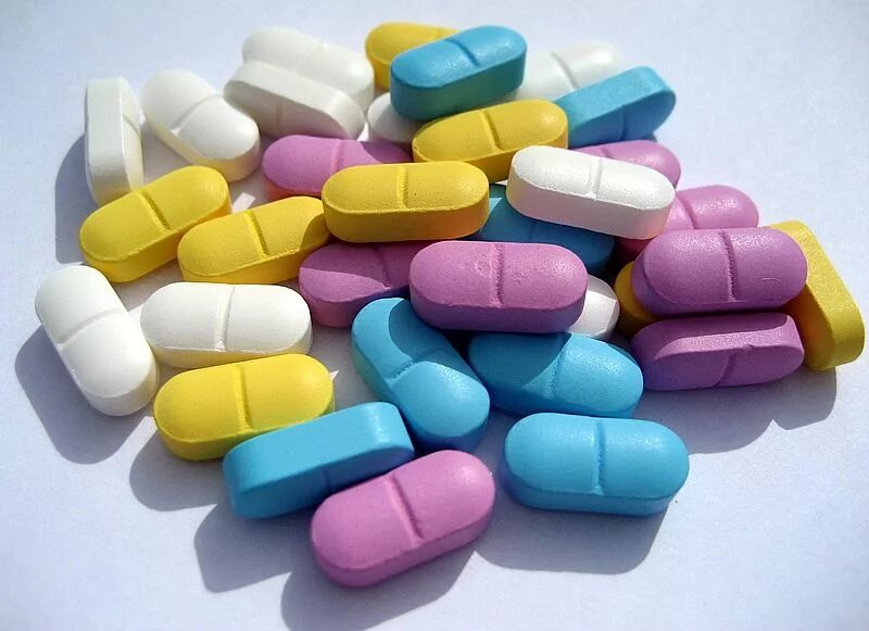 Фон пилюли. Лекарства. Красивые лекарства. Hypertension pills. Таблетки лекарства.