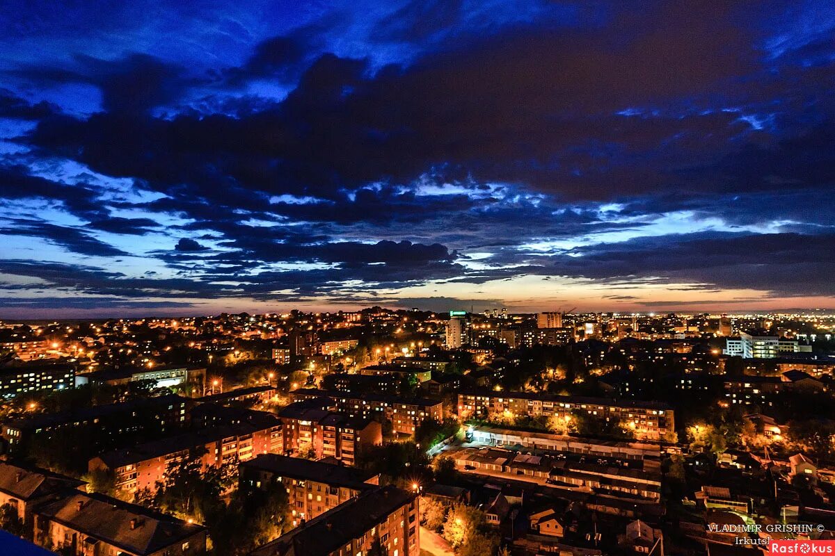 центр иркутска с высоты. гэс иркутск ночью. фотографии ночного иркутска. над городами иркутск. аэропорт иркутск с высоты.