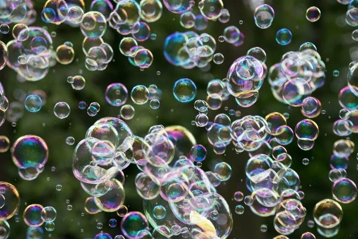 Мыльные пузыри. Красивые мыльные пузыри. Мыльные пузырьки. Разноцветные мыльные пузыри. Покажи картинку пузыри