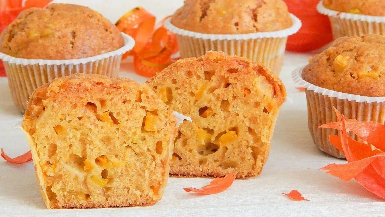 Пп кекс из тыквы. Кексы и пироги с тыквой. тыквенный кекс с карамелью. кексы из тыквы фото. кексы с тыквой и подсолнечником.