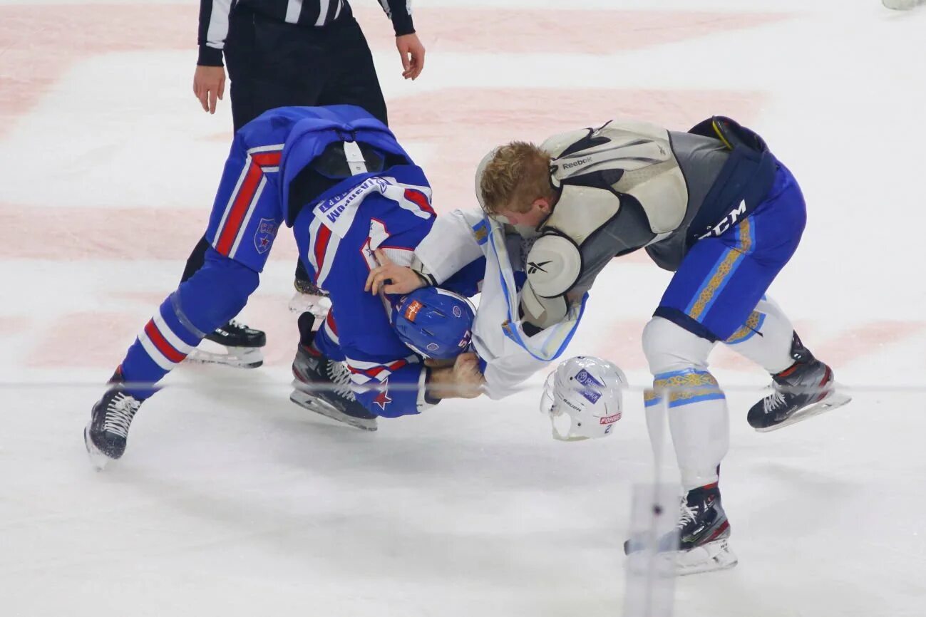 Федерация хоккея санкт-петербурга 2007 года рождения. Матч хоккей санкт петербург. Хк ска 1946. Ак барс 2002. Матч хоккей санкт петербург.