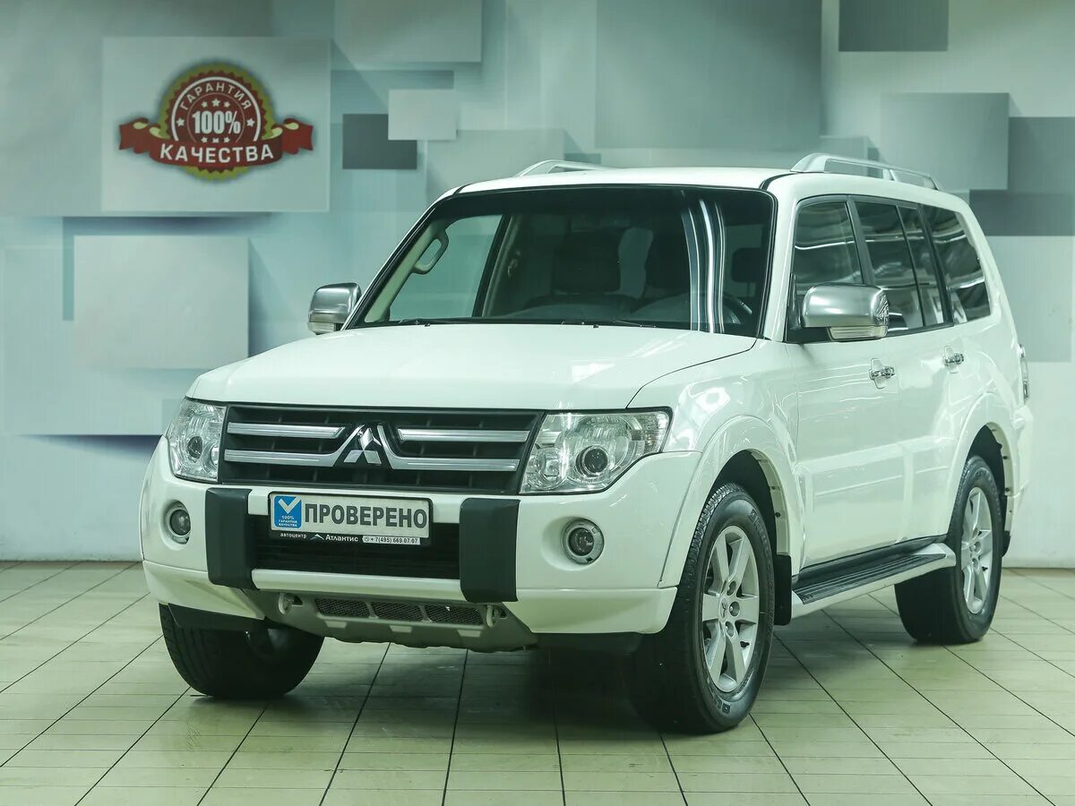 Мицубиси паджеро бу купить в россии. Митсубиси Паджеро 2008. Mitsubishi Pajero 4 2008 3.0. Mitsubishi Pajero 3.0 at. Mitsubishi Pajero 2010 3.0 дизель.