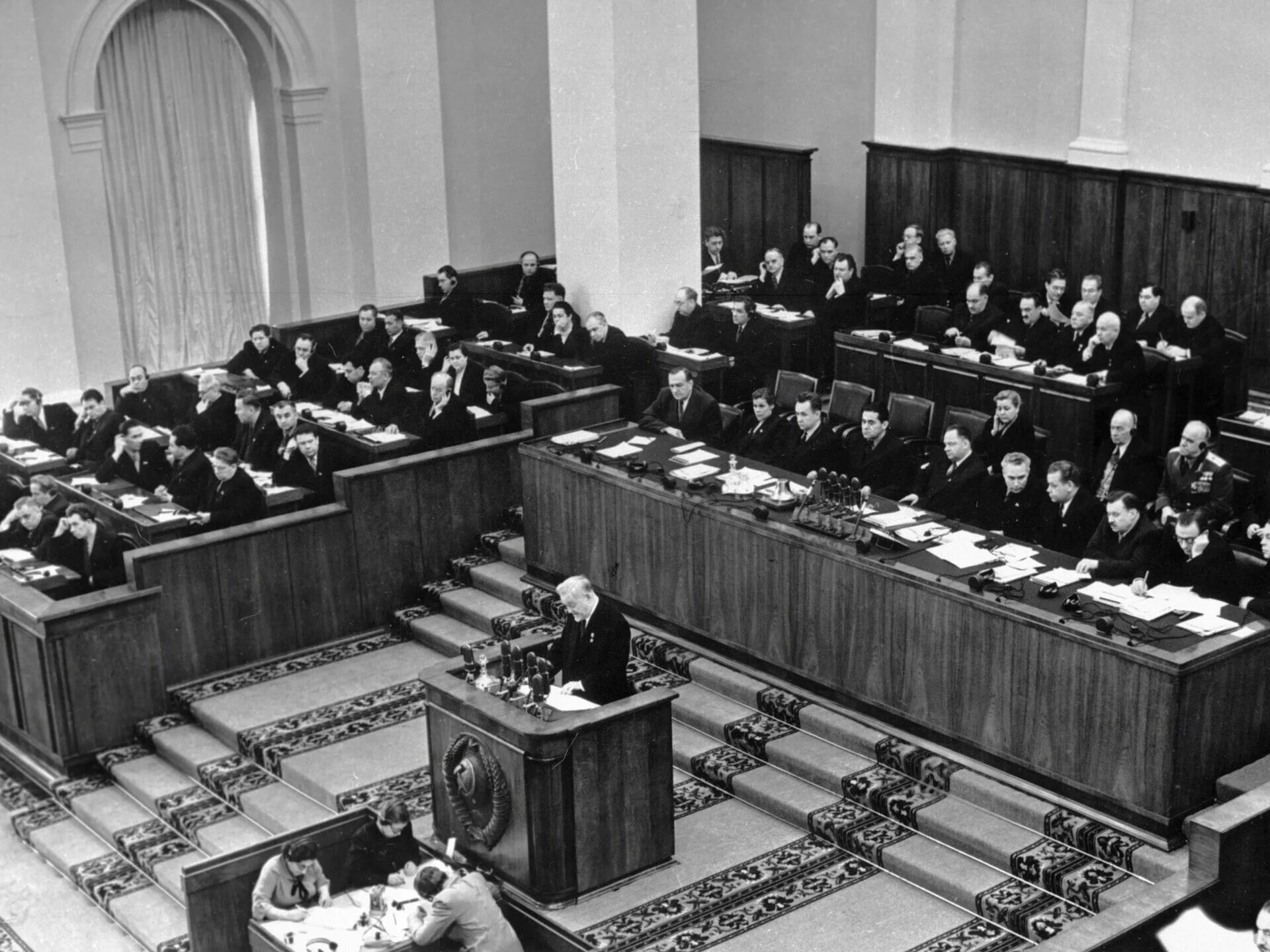 Xx кпсс. 20 съезд цк кпсс. съезд цк кпсс 1956. хрущев 20 съезд. булганин 20 съезд кпсс.