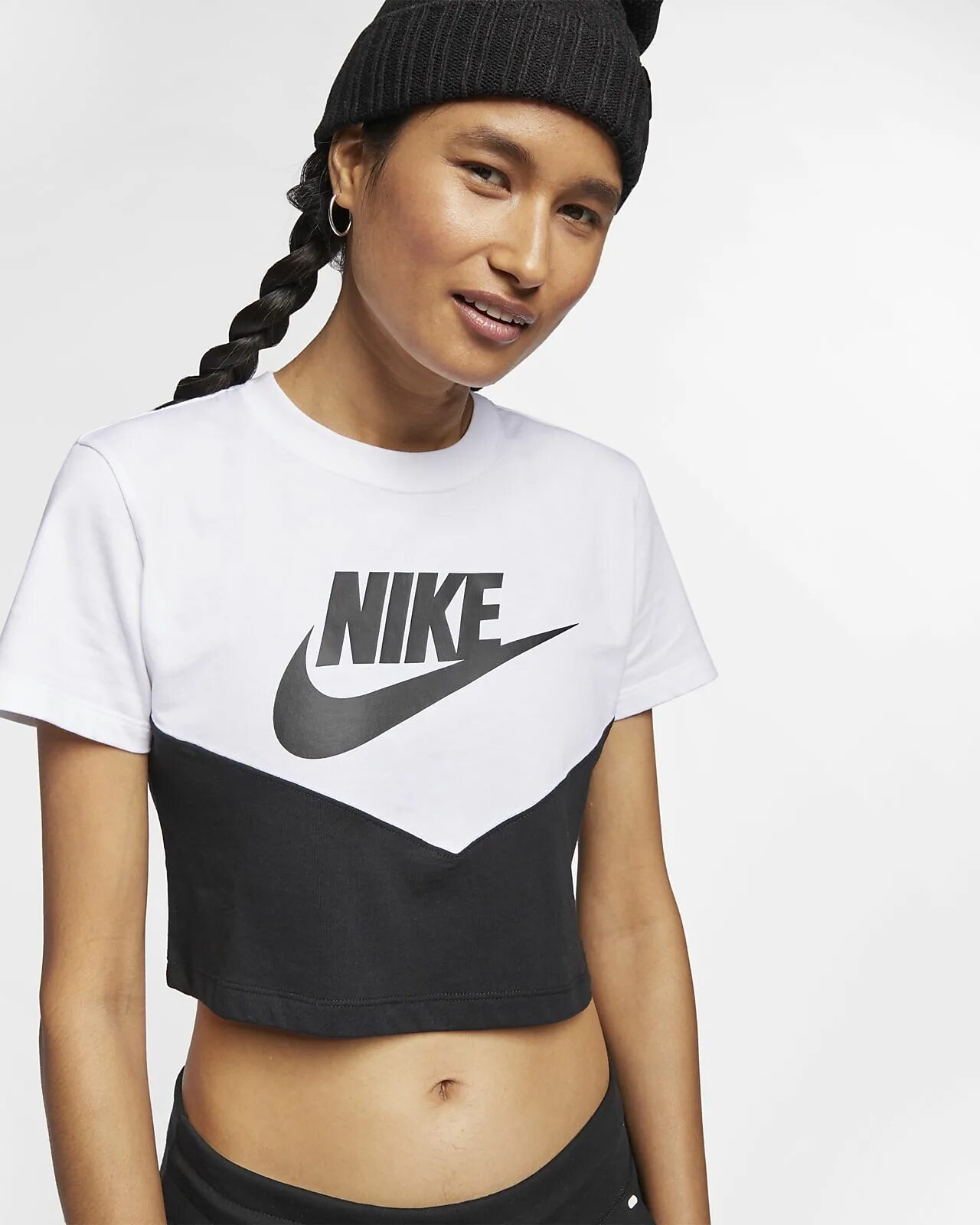 Топик найк. Nike Sportswear Womens. Кроп топ найк. Майка женская Nike Sportswear. Футболка найк женская белая короткая.