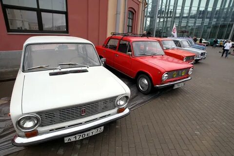 Машина москвич жигули