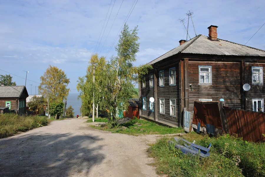 Сколько жителей в нея. Чухлома Костромская область. Город Чухлома Костромской области. Чухлома (Костромская область) Экспедиция. Чухлома центр города.