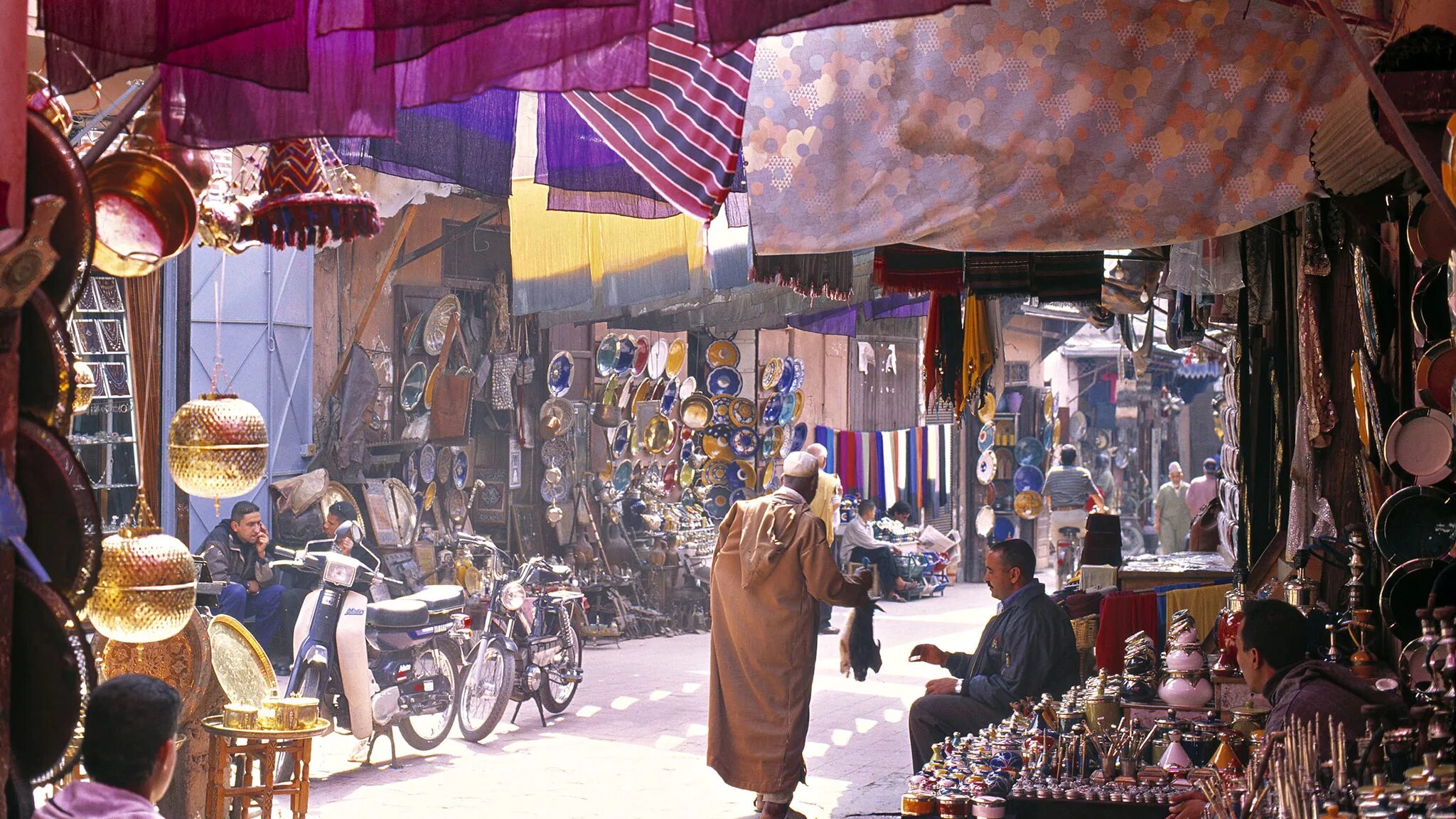 Марракеш рынок. Марокко Фес рынок. Марокко клон рынок. Старый базар в Марракеш Марокко.