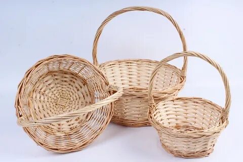 Бескаркасное плетение из ротанга корзины