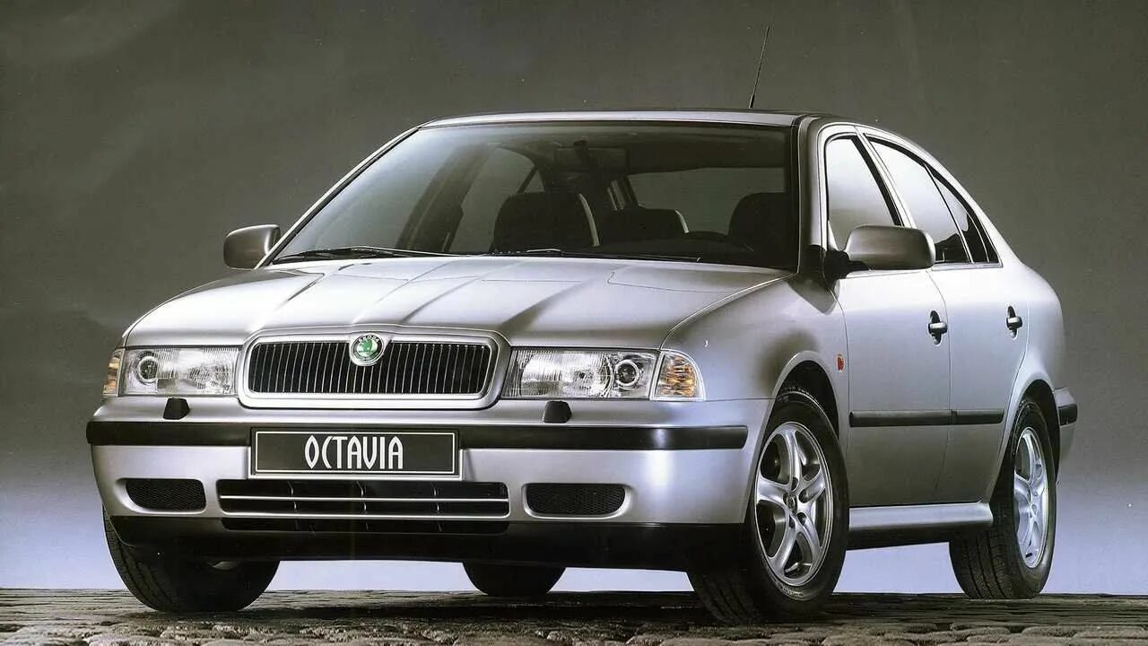 Шкода первого поколения. Skoda Octavia 1996. Skoda Octavia Tour 1996-2000. Skoda Octavia 1u2. Škoda Octavia 1 поколение.