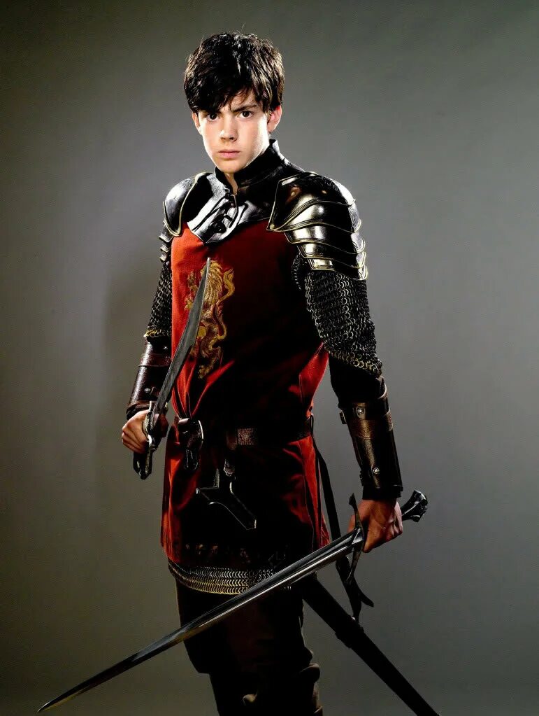 люси певенси хроники нарнии принц каспиан. скандар кейнс хроники нарнии. скандар кейнс эдмунд. скандар кейнс. нарния люси певенси.