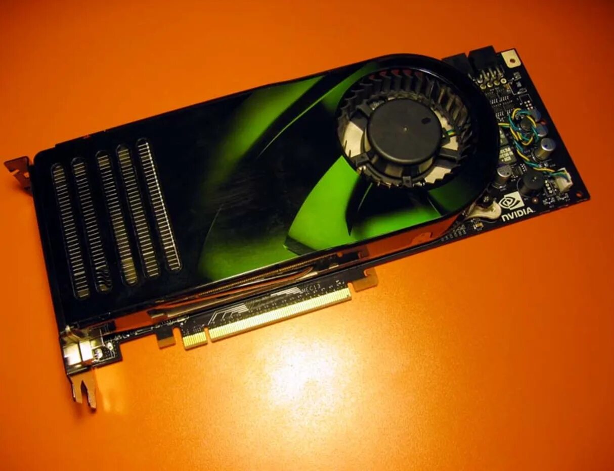 Nvidia geforce обзор. Нвидиа 8800 gtx. nvidia geforce 8800 gts. видеокарта нвидиа geforce gtx 8800. ocz 8800gtx.