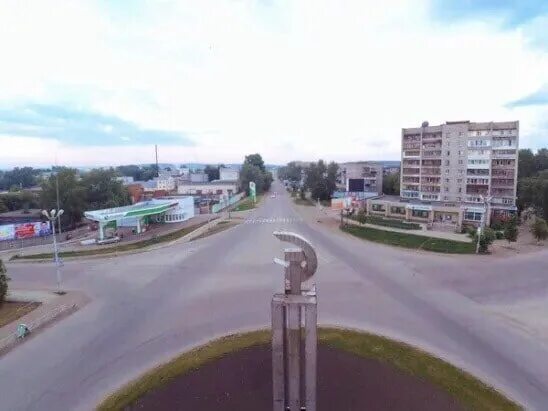 Сарапул 200 лет сарапулу. Сарапул площадь 200 лет сарапулу. кафе поворот сарапул. сарапул канал.