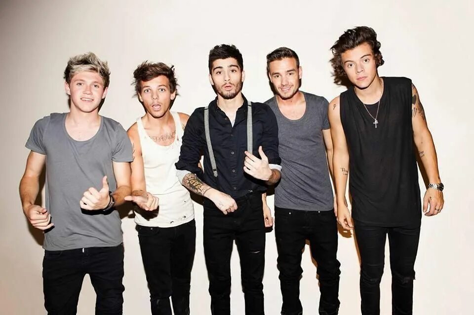 One only direction. Ван дирекшен. группа оне директион. группа one direction 2015. one direction участники.
