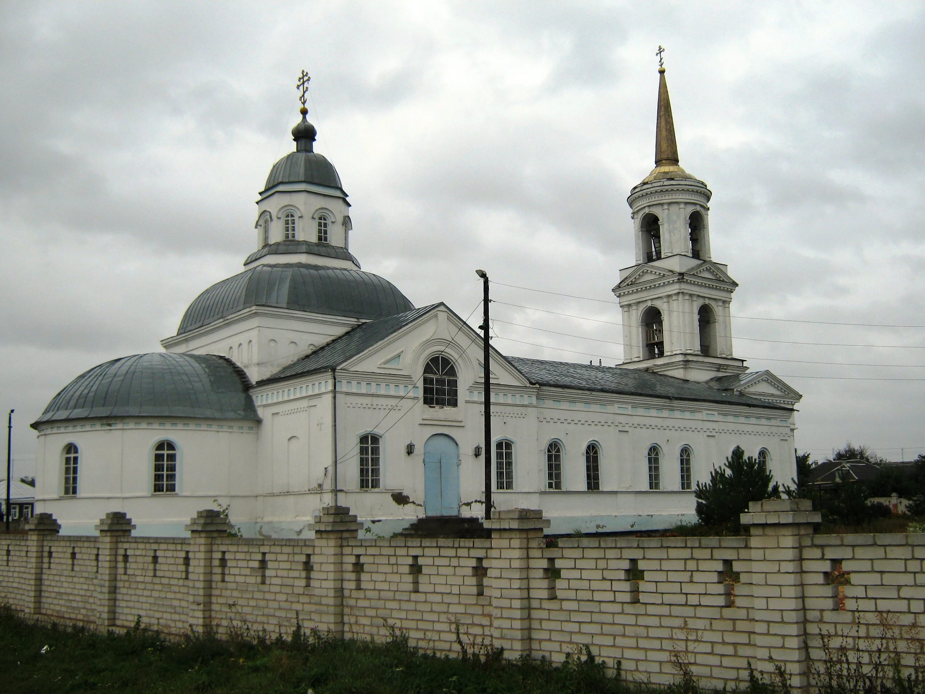 Храм Казанской иконы Божией матери новая Усмань. Церковь в новой Усмани Воронежской области. Казанская Церковь в новой Усмани Воронежской области. Село новая Усмань Новоусманский район Воронежская область Россия