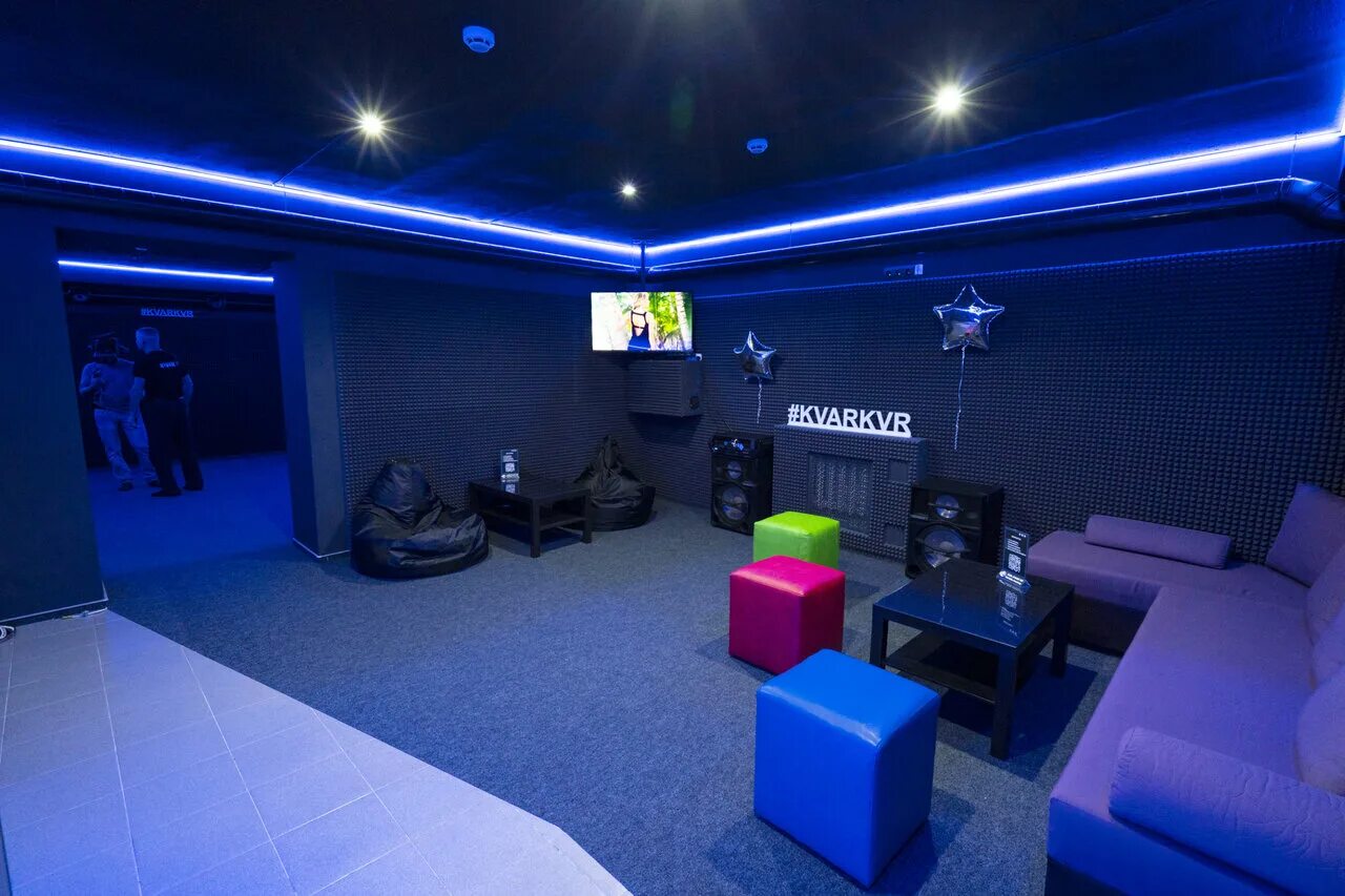 Versus reality vr, новосибирск, красный проспект. виртуальная реальность новосибирск. дизайн vr клуба. версус реалити новосибирск. виар клуб в новосибирске.