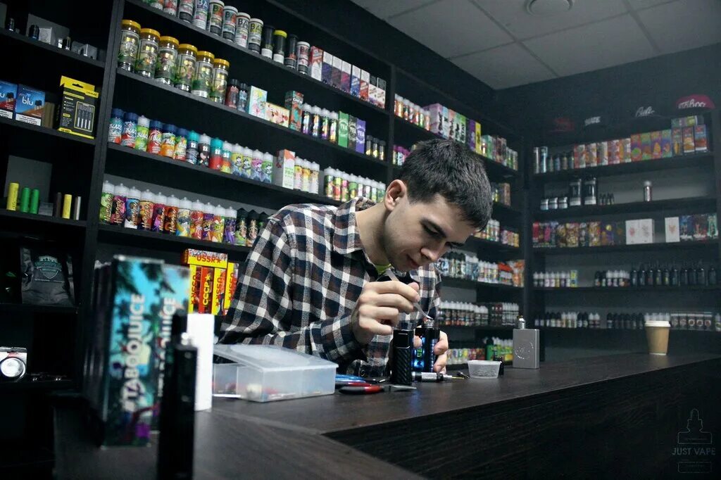вейп шоп игра. вейп шоп игра. Vape shop. Vape shop фон. витязево вейп шоп.