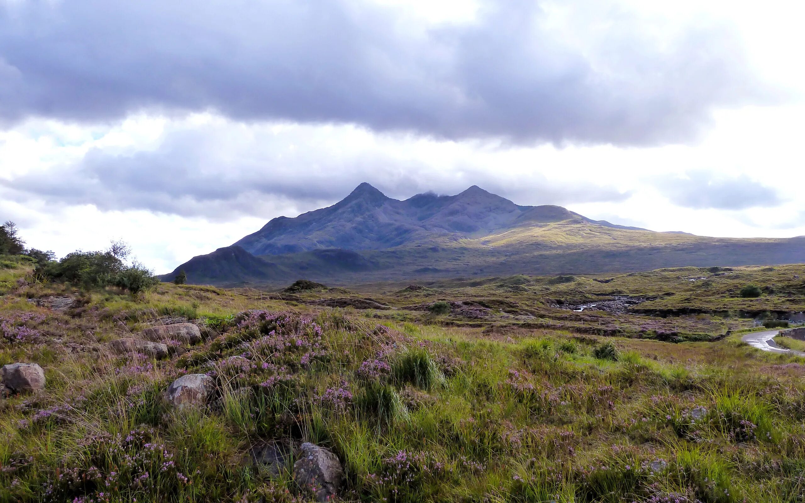 Остров Врангеля. Шотландия природа. Остров Skye. Горы 16:9. Scotland nature reserves