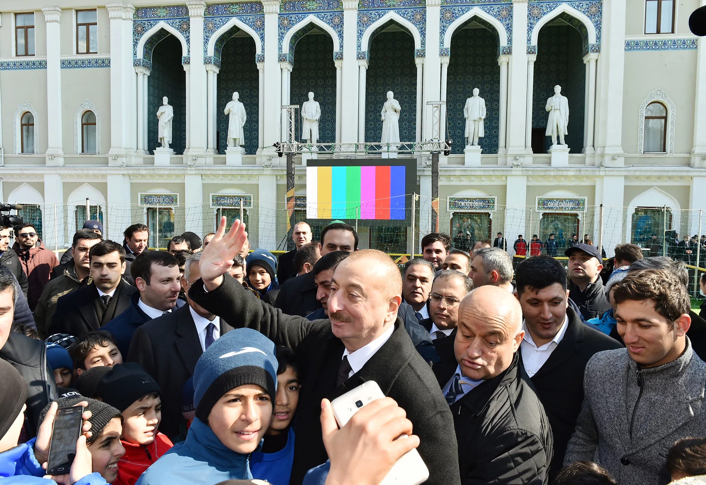 Новости азербайджана сегодня срочно видео. Новости из Баку. Новости Азербайджана сегодня. Баку сегодняшние дни.