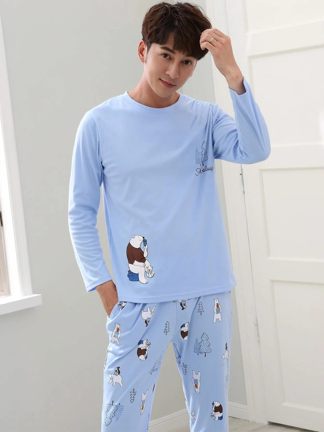 Пижама женская прикольная. Прикольные пижамы для девушек. Пижама скуби ду детская. Прикольные пижамы. Мужчина в пижаме.