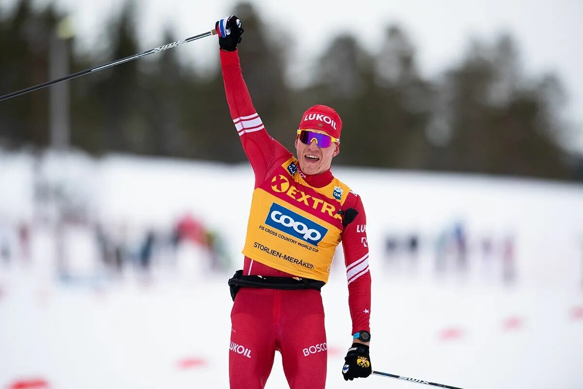 Саша Большунов лыжник. Симен Хегстад Крюгер лыжники Норвегии.