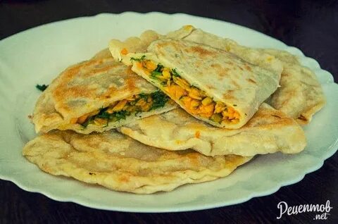 Чебуреки с тыквой и луком