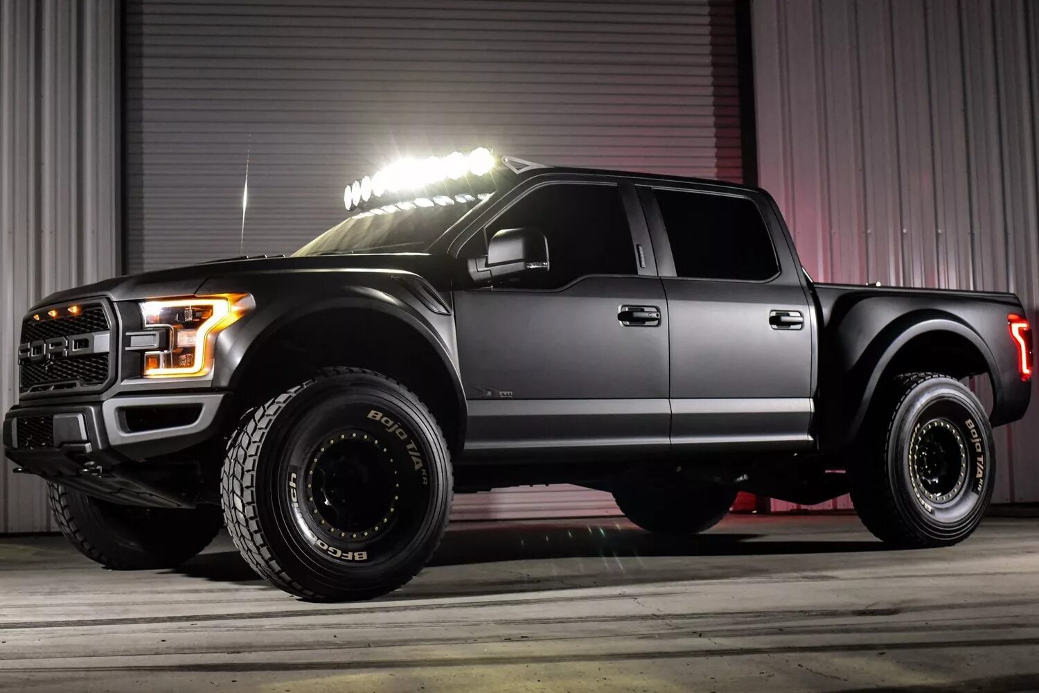 Форд ф150 Раптор. Ford f150 Raptor Black. Форд ф 150 Раптор черный. Ford f 150 Raptor матовый. Пикап pro